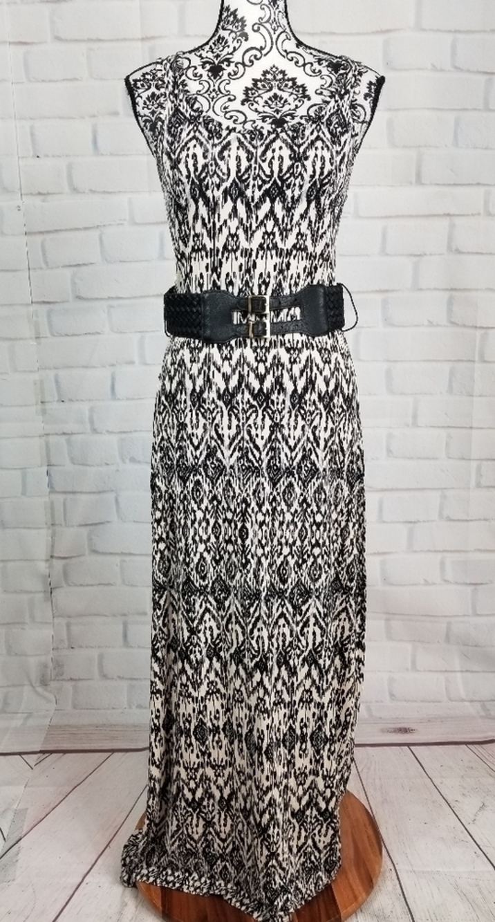 Cynthia Rowley size s geo print maxi dress belted